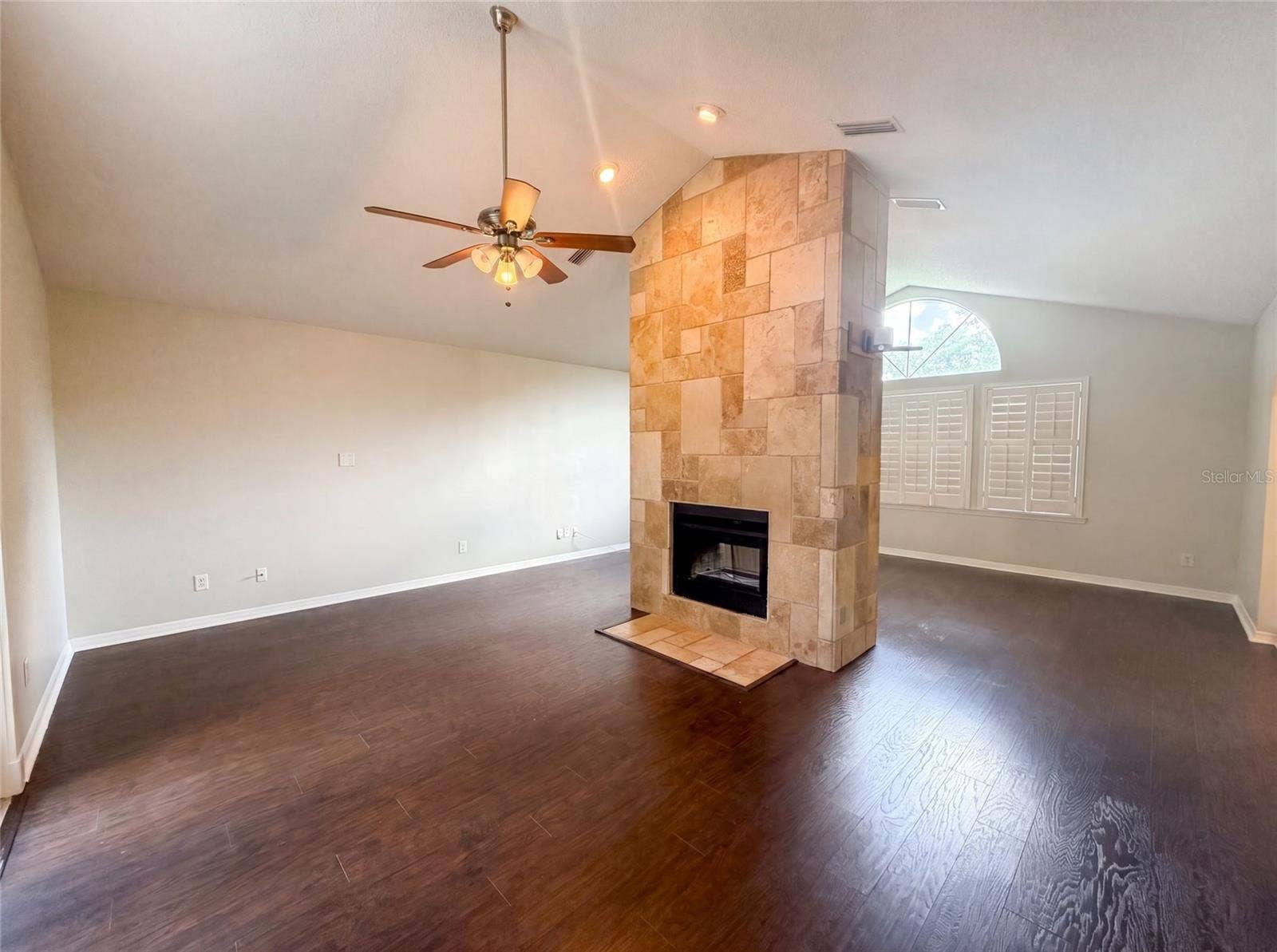 300 SPRUCEWOOD ROAD, Lake Mary, FL 32746 300 SPRUCEWOOD ROAD, Lake Mary, FL 32746