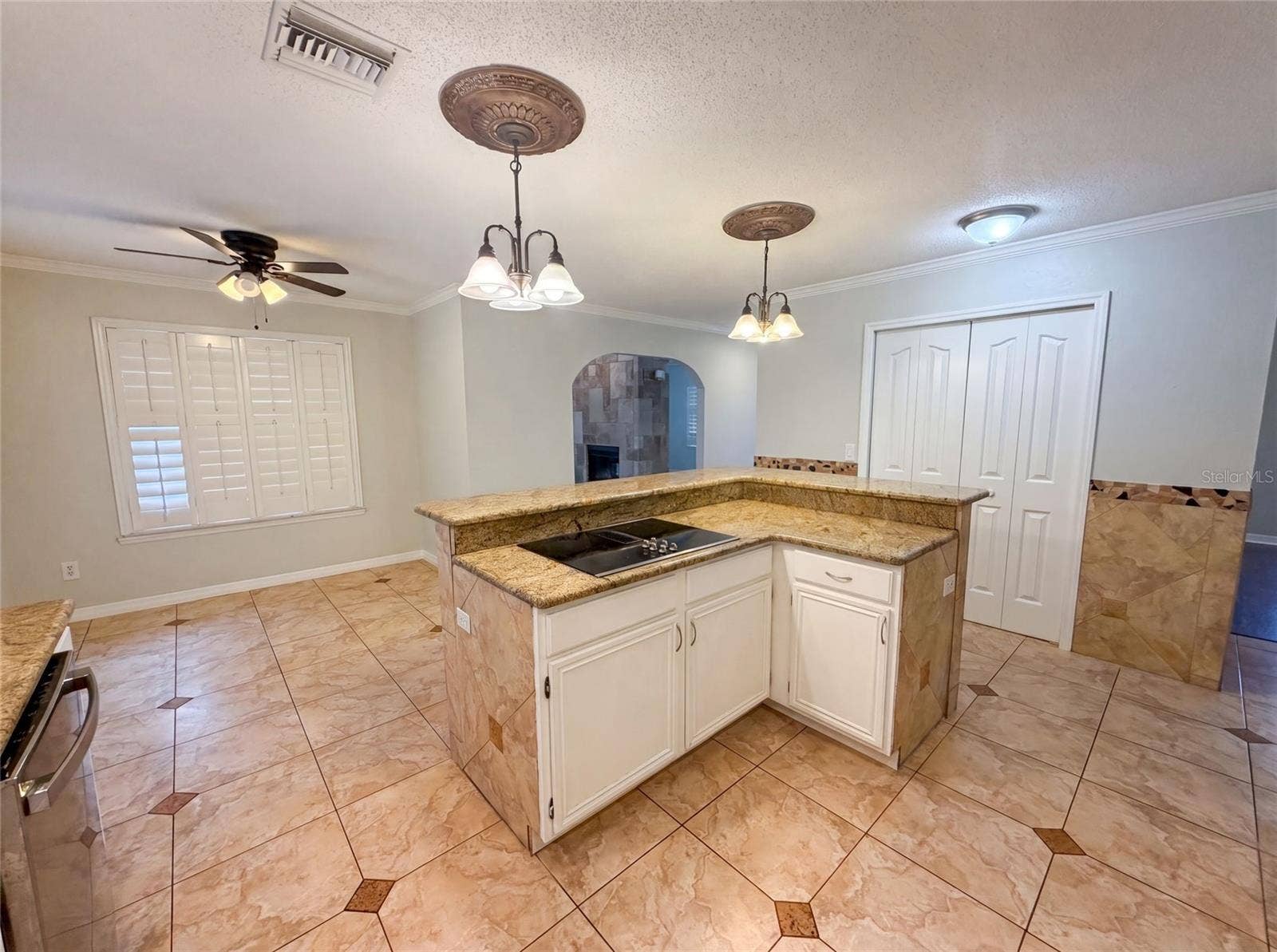 300 SPRUCEWOOD ROAD, Lake Mary, FL 32746 300 SPRUCEWOOD ROAD, Lake Mary, FL 32746
