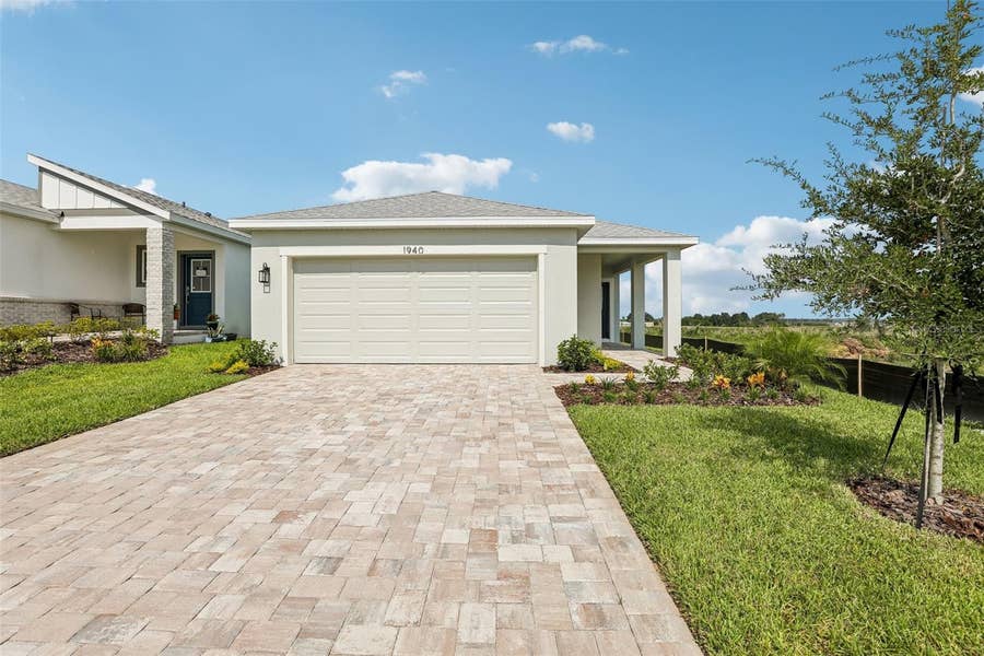 Property photo for 1940 DIAMOND HEAD CIRCLE, Haines City, FL