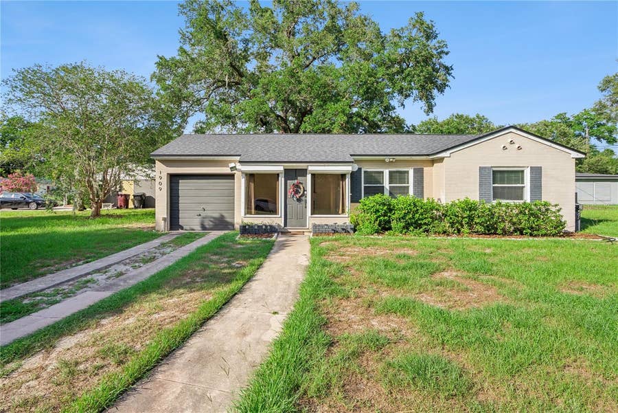 Property photo for 1909 FERN CIRCLE, Orlando, FL