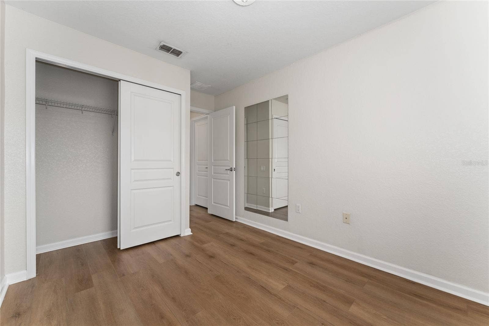 7723 FAIRGROVE AVENUE, Windermere, FL 34786 7723 FAIRGROVE AVENUE, Windermere, FL 34786