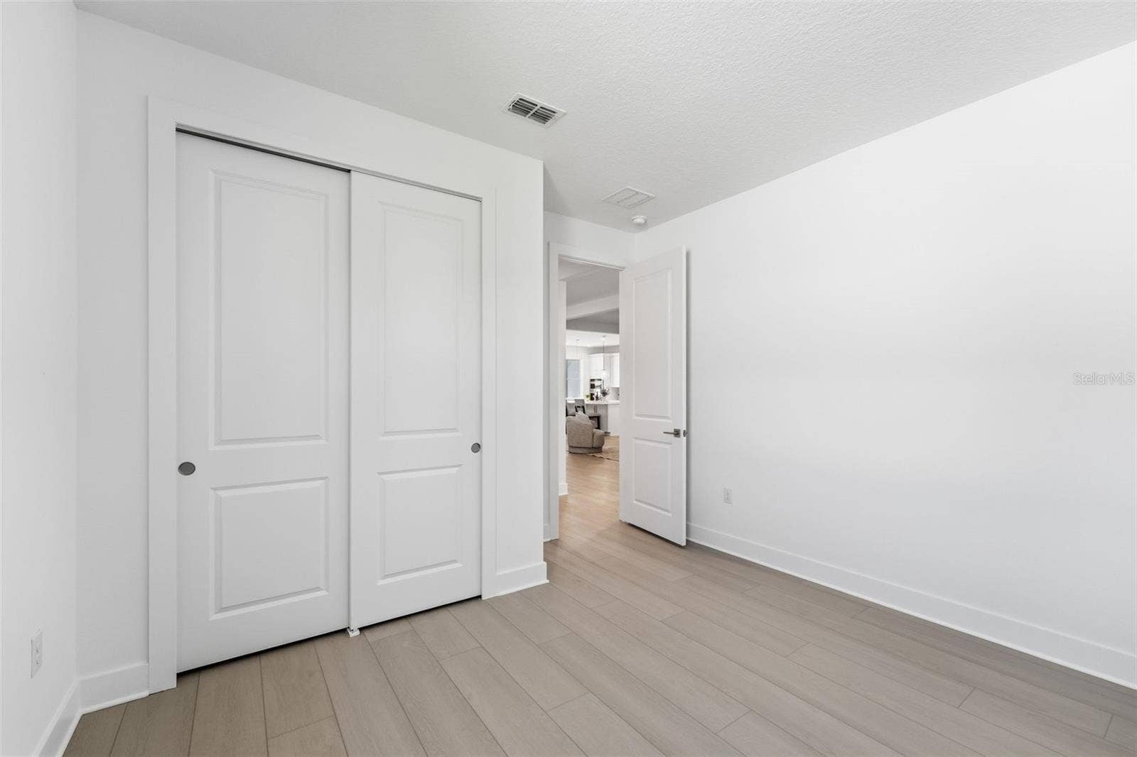 1527 RIDGEBACK LANE, Apopka, FL 32703 1527 RIDGEBACK LANE, Apopka, FL 32703
