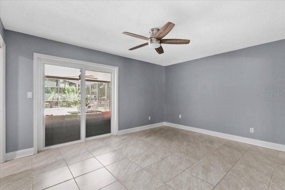 2619 W PONKAN ROAD, Apopka, FL 32712 2619 W PONKAN ROAD, Apopka, FL 32712