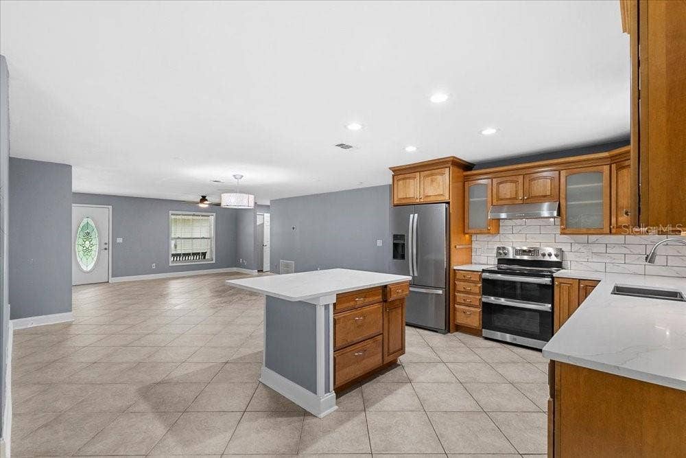 2619 W PONKAN ROAD, Apopka, FL 32712 2619 W PONKAN ROAD, Apopka, FL 32712