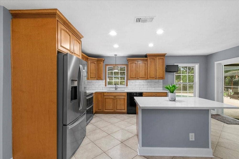 2619 W PONKAN ROAD, Apopka, FL 32712 2619 W PONKAN ROAD, Apopka, FL 32712