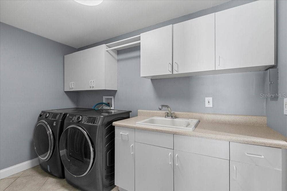 2619 W PONKAN ROAD, Apopka, FL 32712 2619 W PONKAN ROAD, Apopka, FL 32712