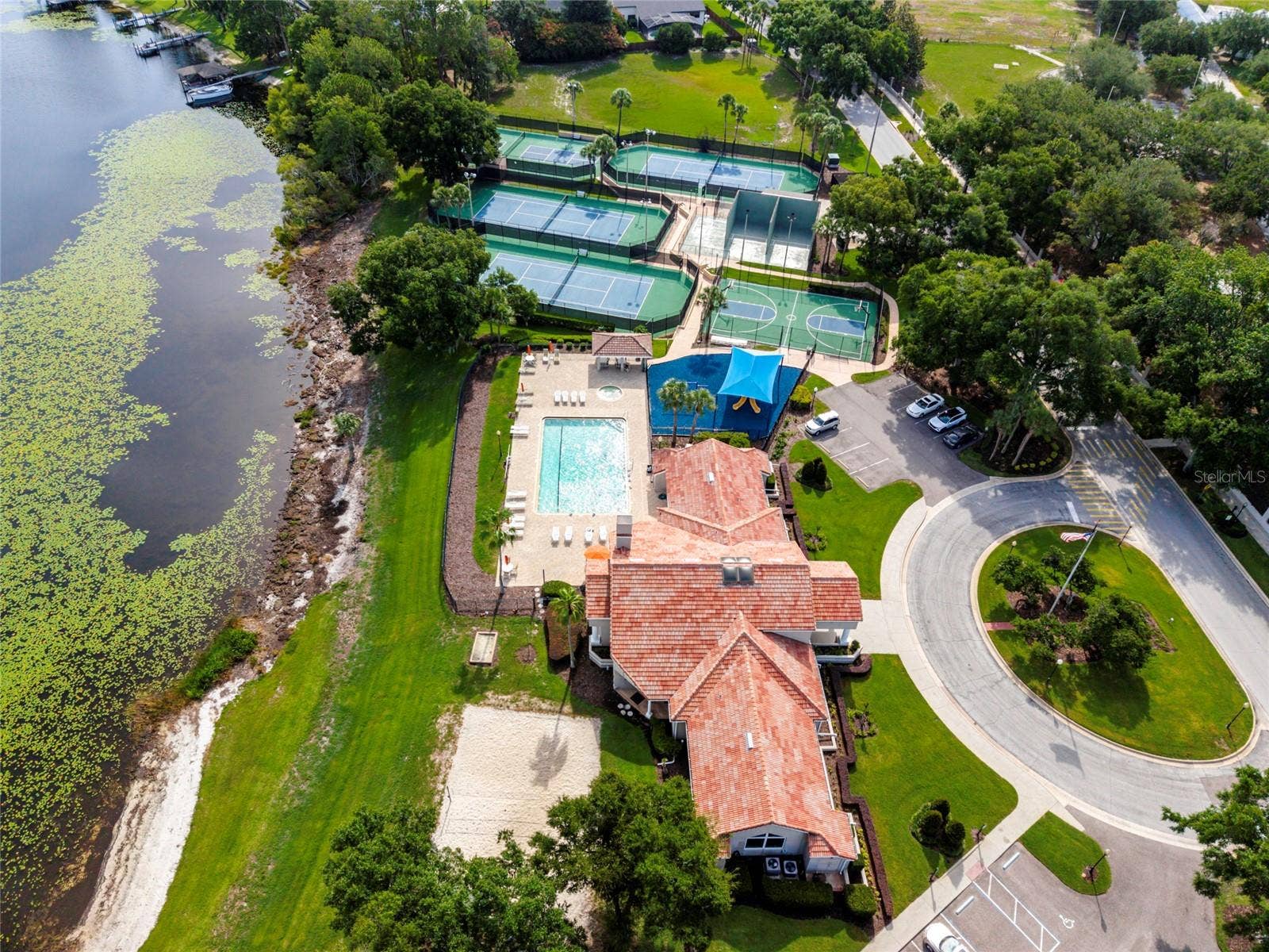 6350 PARSON BROWN DRIVE, Orlando, FL 32819 6350 PARSON BROWN DRIVE, Orlando, FL 32819