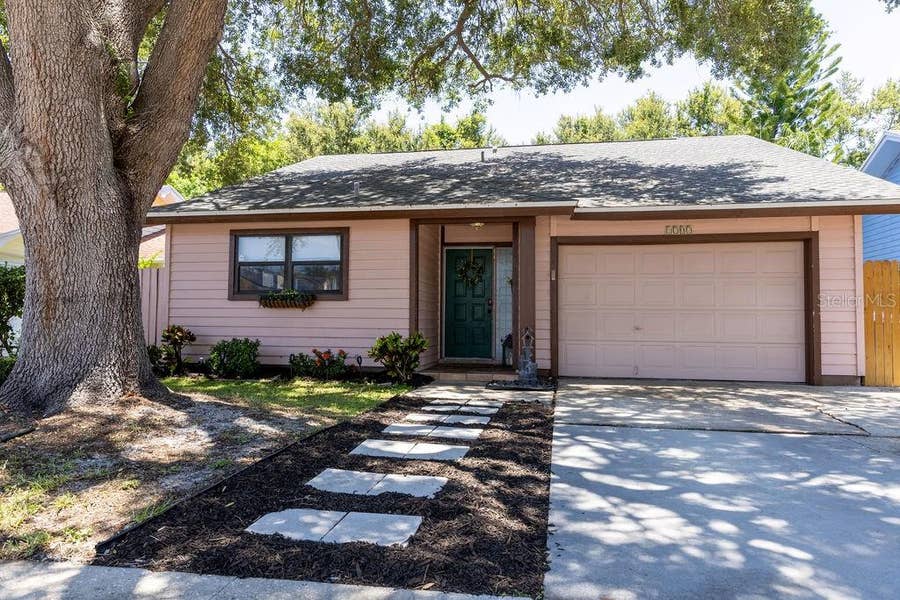 Property photo for 1707 WHISPERING DRIVE E, Largo, FL