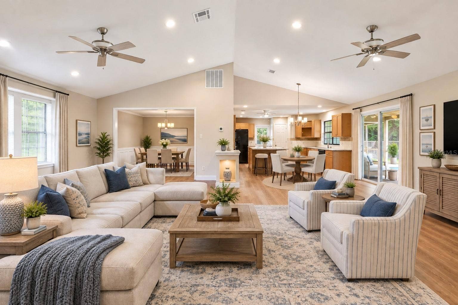 755 KEENELAND PIKE, Lake Mary, FL 32746 Huge open Living Room with Dining Room and Kitchen