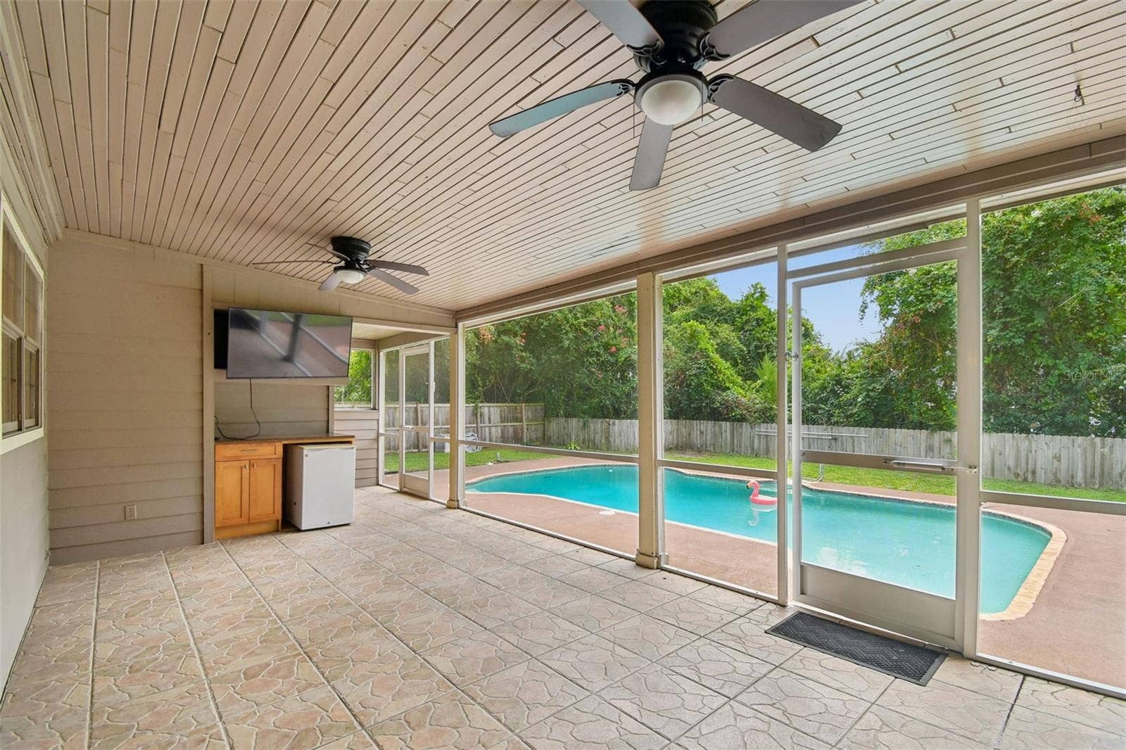 755 KEENELAND PIKE, Lake Mary, FL 32746 Enclosed Lanai
