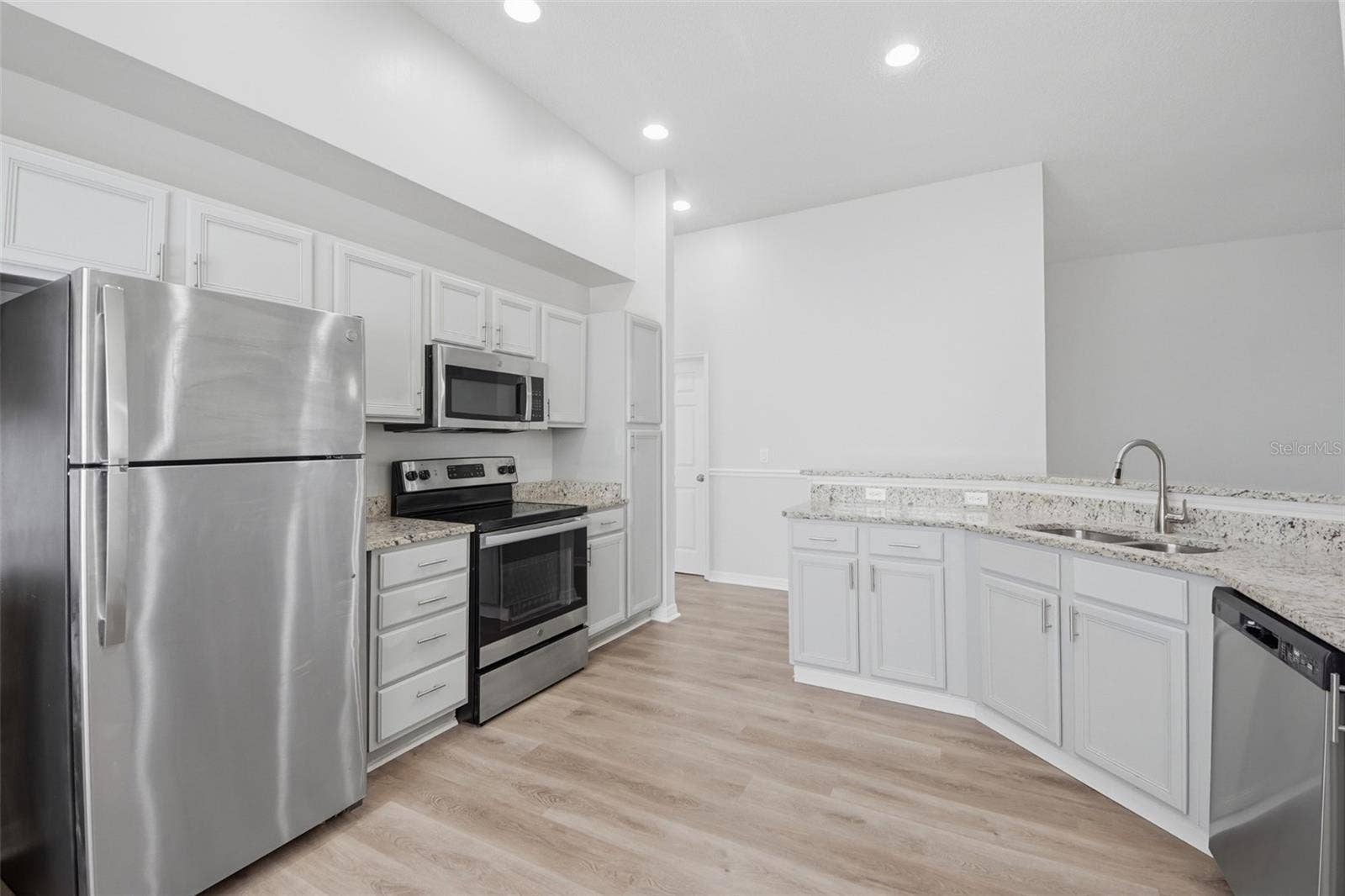 3724 BECONTREE PLACE, Oviedo, FL 32765