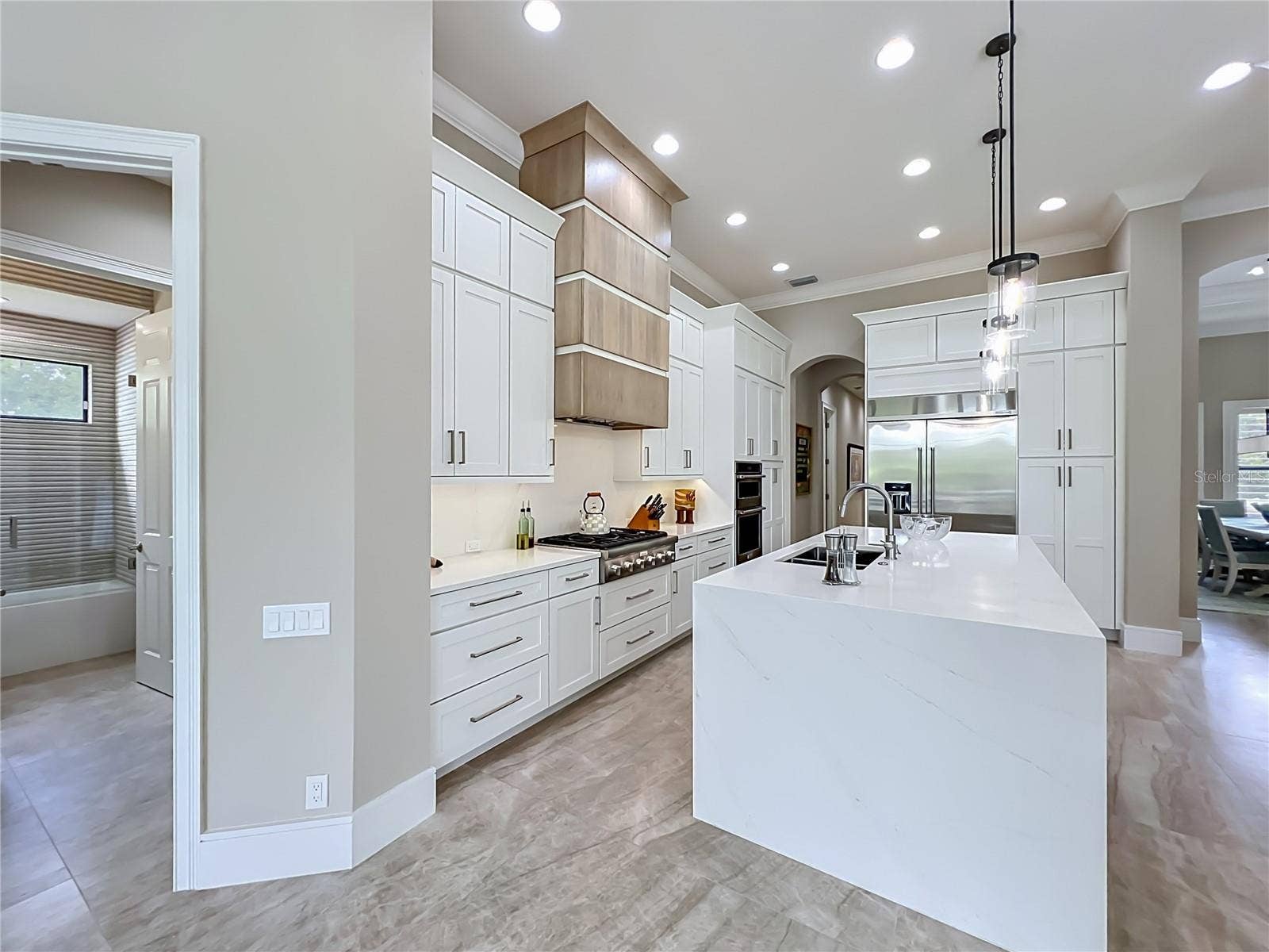 4205 CLARICE ESTATES DRIVE, Windermere, FL 34786 4205 CLARICE ESTATES DRIVE, Windermere, FL 34786