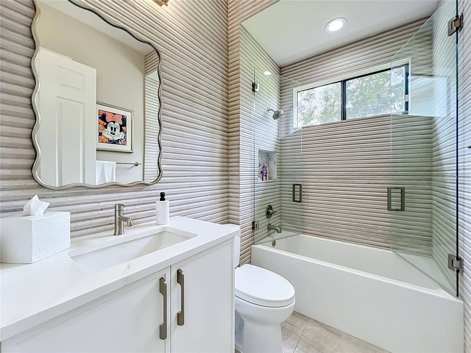 4205 CLARICE ESTATES DRIVE, Windermere, FL 34786 4205 CLARICE ESTATES DRIVE, Windermere, FL 34786