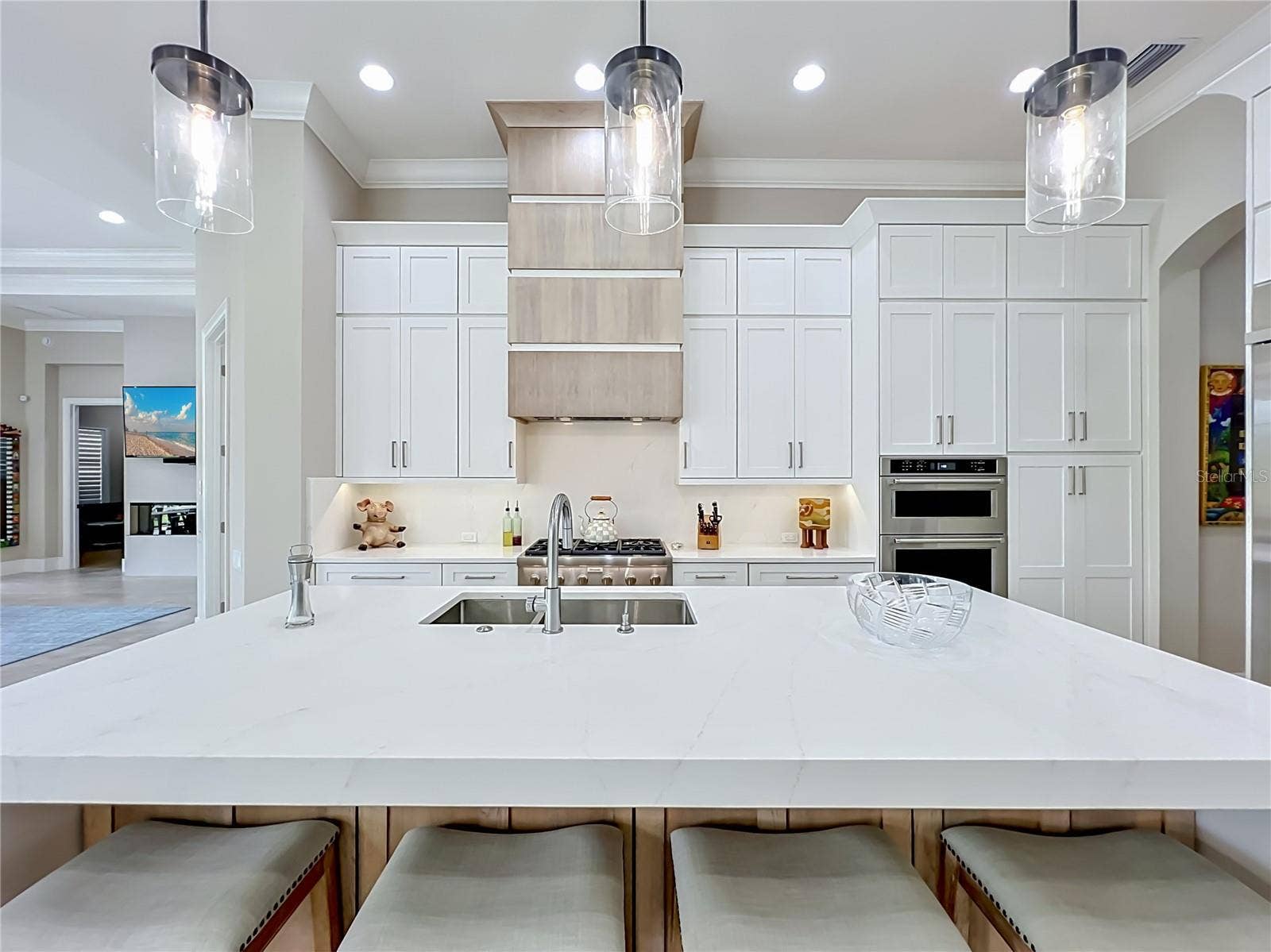 4205 CLARICE ESTATES DRIVE, Windermere, FL 34786 4205 CLARICE ESTATES DRIVE, Windermere, FL 34786