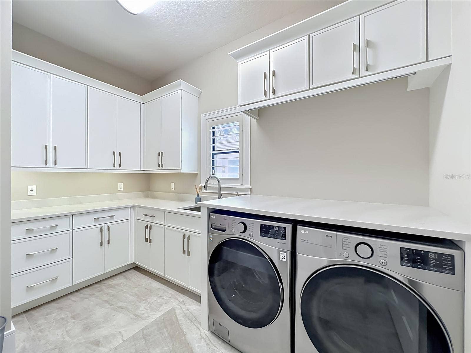 4205 CLARICE ESTATES DRIVE, Windermere, FL 34786 4205 CLARICE ESTATES DRIVE, Windermere, FL 34786