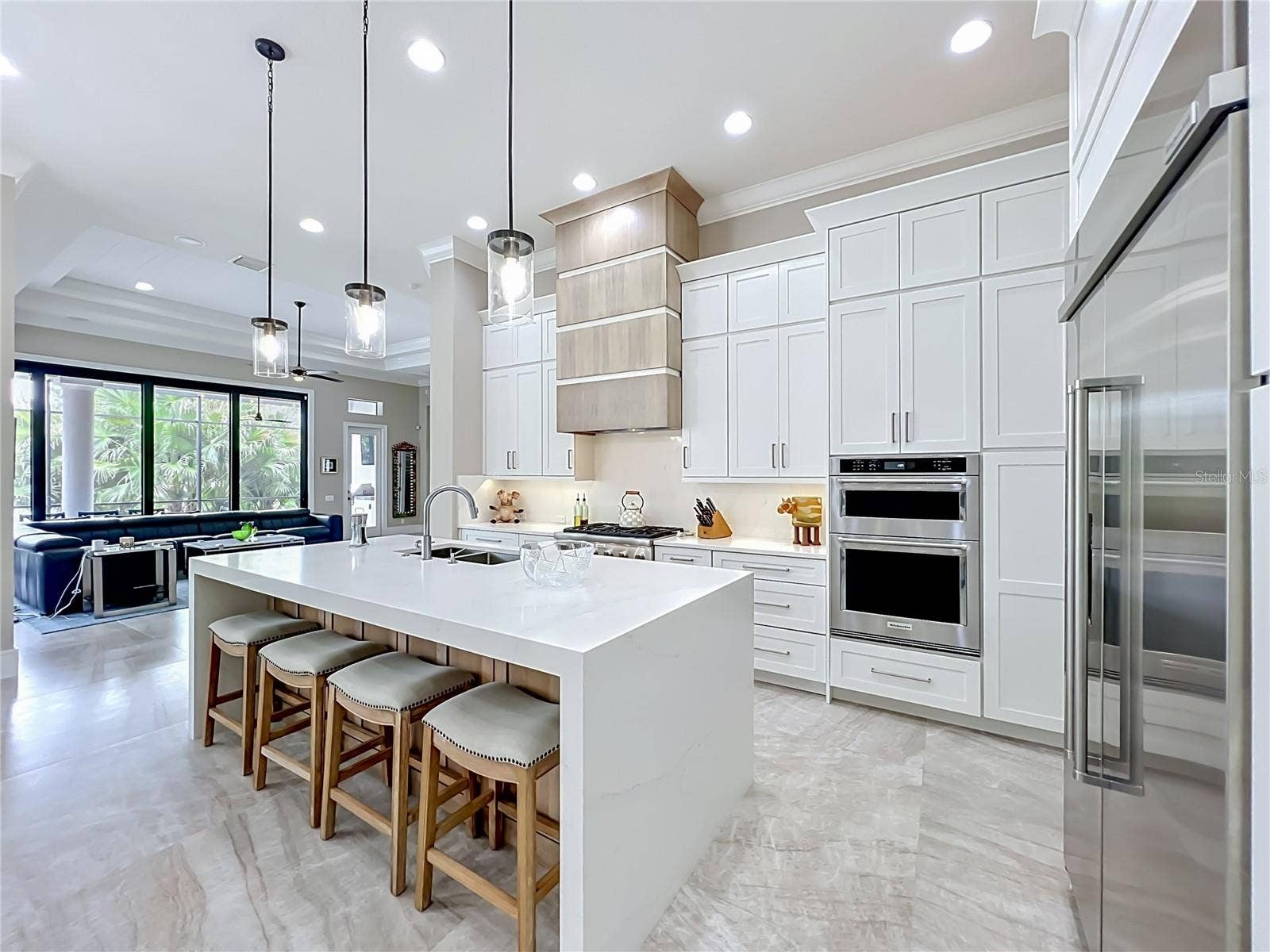 4205 CLARICE ESTATES DRIVE, Windermere, FL 34786 4205 CLARICE ESTATES DRIVE, Windermere, FL 34786