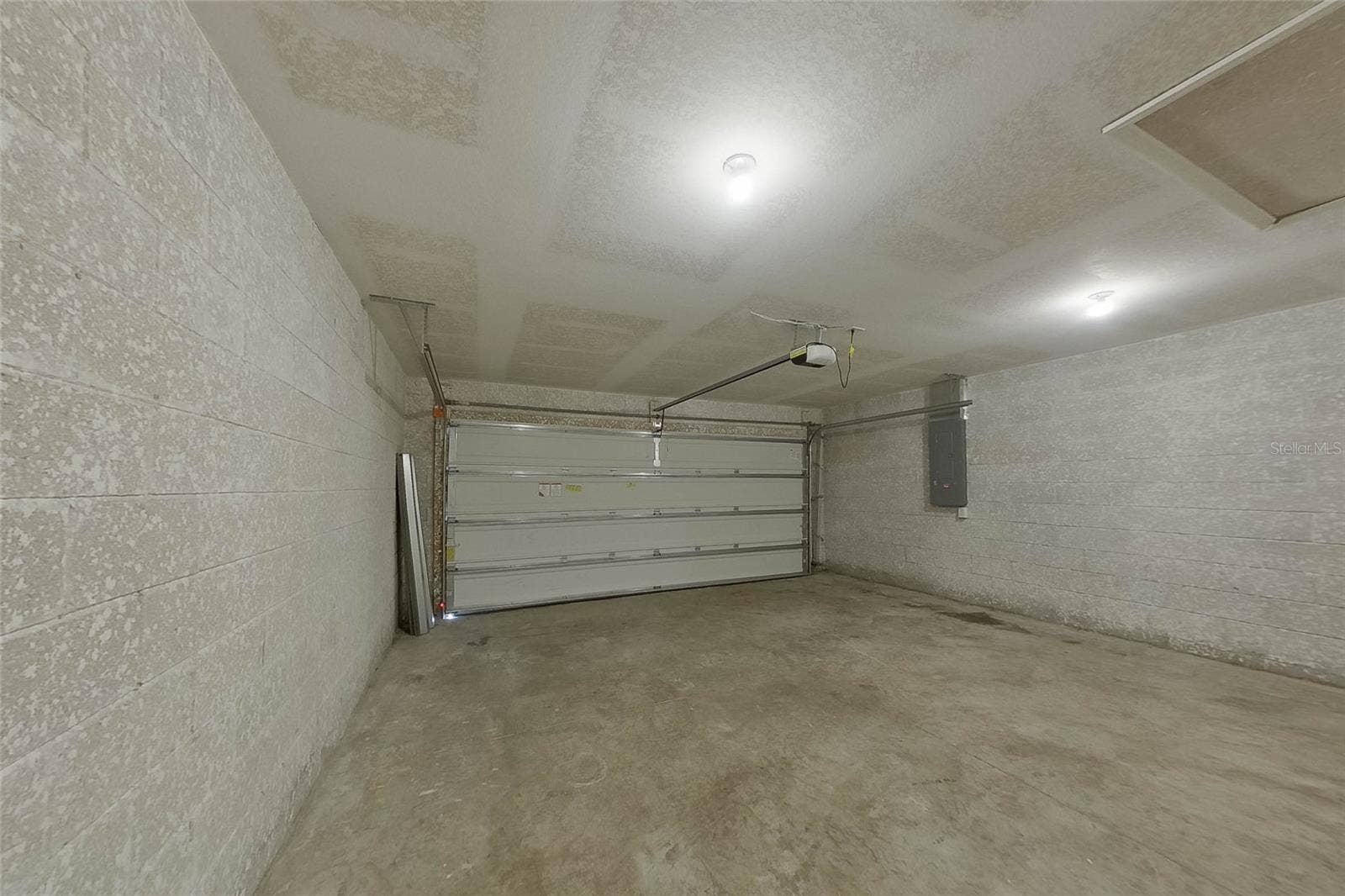 9135 AEGEAN CIRCLE, Lehigh Acres, FL 33936 9135 AEGEAN CIRCLE, Lehigh Acres, FL 33936