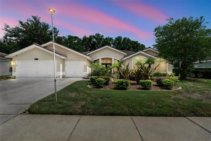 Property photo for 1230 BERKSHIRE LANE, Tarpon Springs, FL