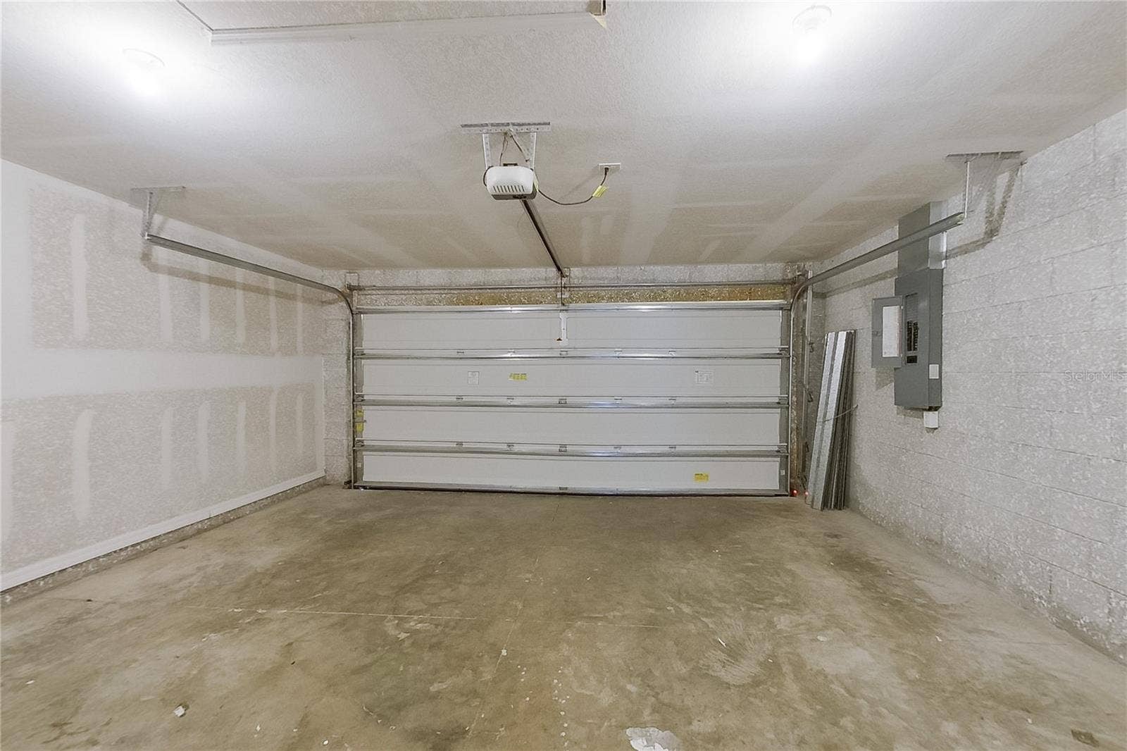 18310 GIBRALTAR LANE, Lehigh Acres, FL 33936