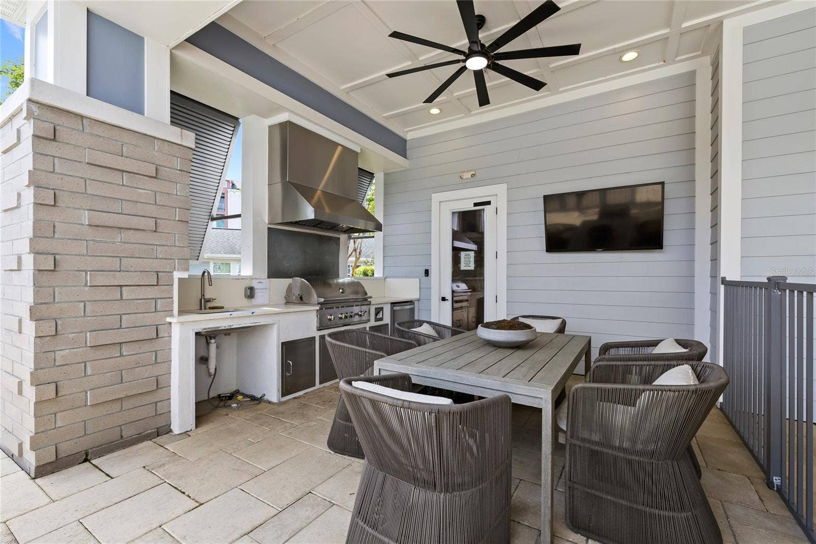 7505 LAUREATE BOULEVARD, #2206, Orlando, FL 32827 7505 LAUREATE BOULEVARD, #2206, Orlando, FL 32827