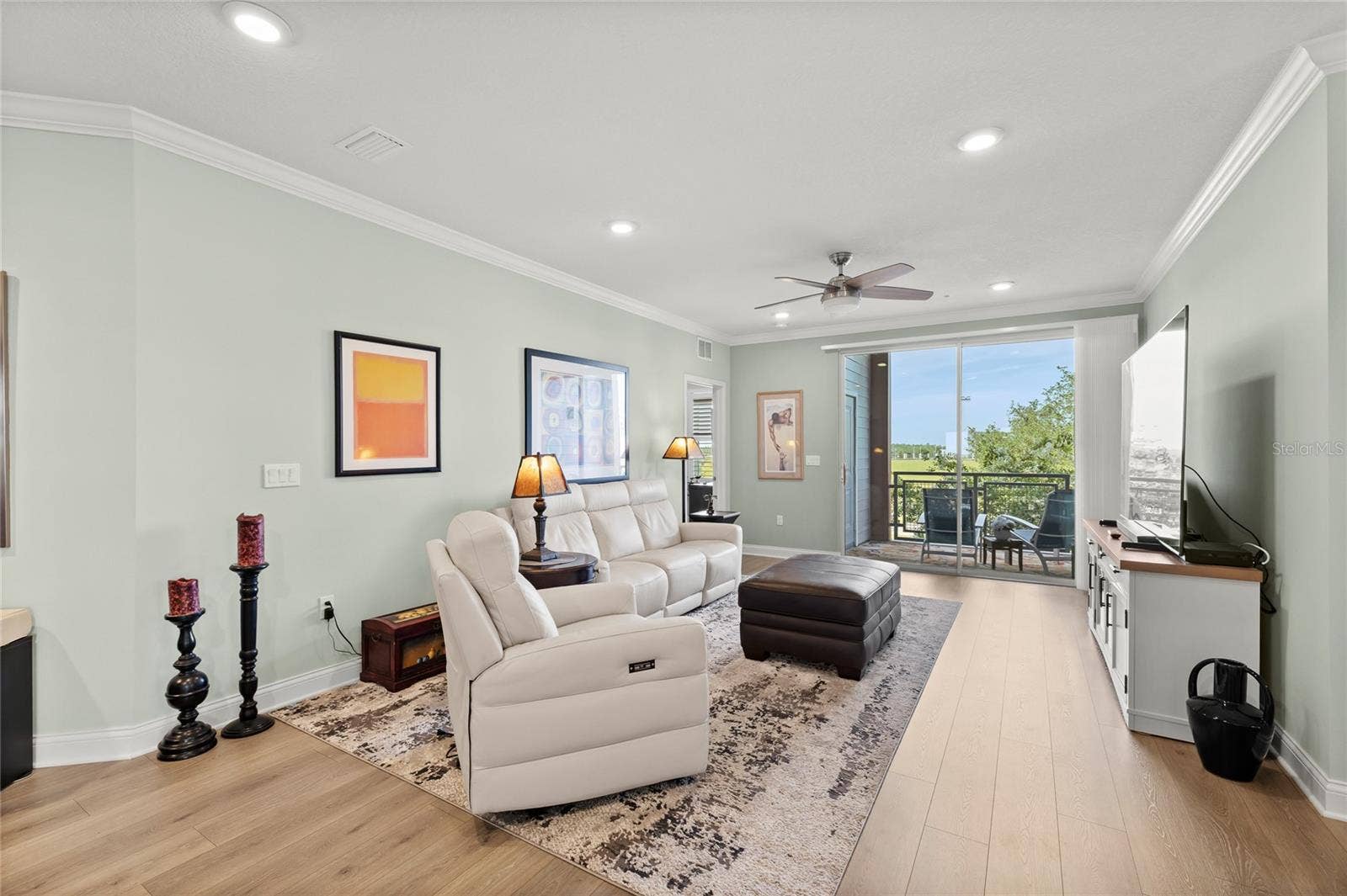 7505 LAUREATE BOULEVARD, #2206, Orlando, FL 32827 7505 LAUREATE BOULEVARD, #2206, Orlando, FL 32827