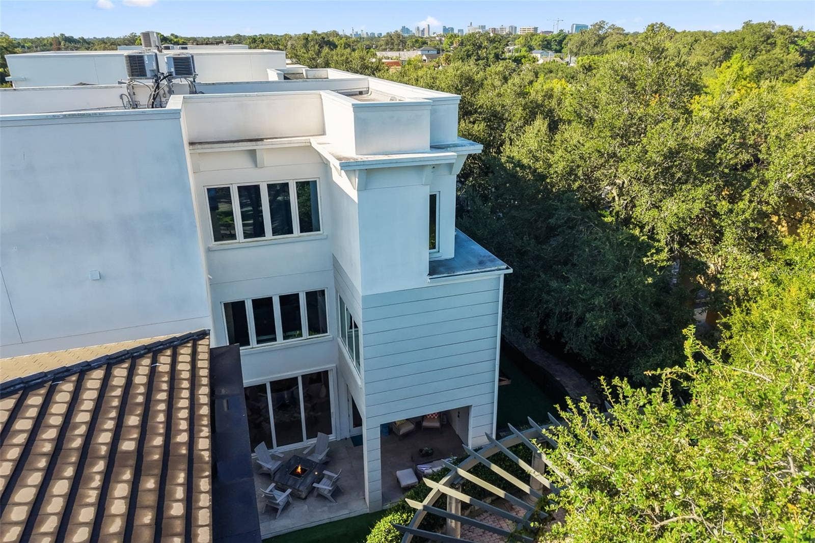 660 W MORSE BOULEVARD, Winter Park, FL 32789 660 W MORSE BOULEVARD, Winter Park, FL 32789