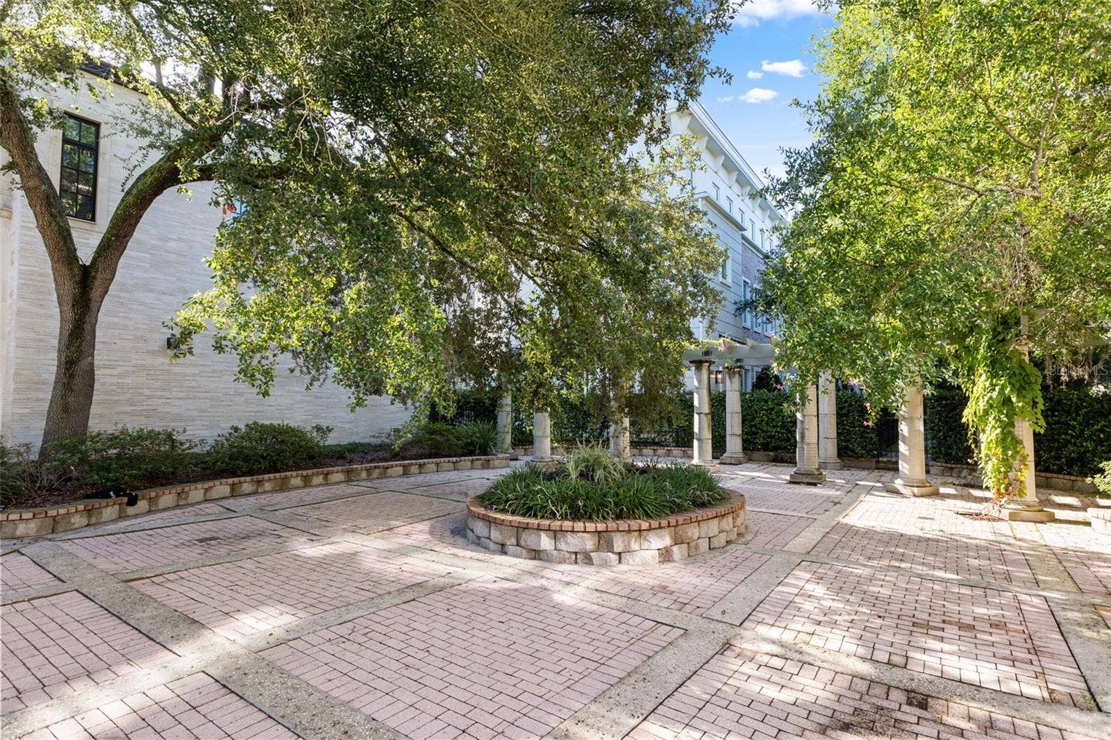 660 W MORSE BOULEVARD, Winter Park, FL 32789 660 W MORSE BOULEVARD, Winter Park, FL 32789