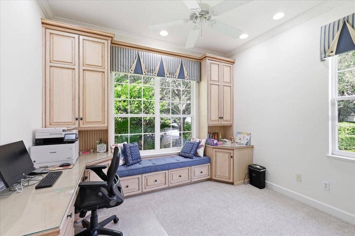 6124 FOXFIELD COURT, Windermere, FL 34786 6124 FOXFIELD COURT, Windermere, FL 34786