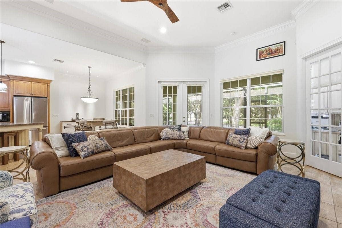 6124 FOXFIELD COURT, Windermere, FL 34786 6124 FOXFIELD COURT, Windermere, FL 34786