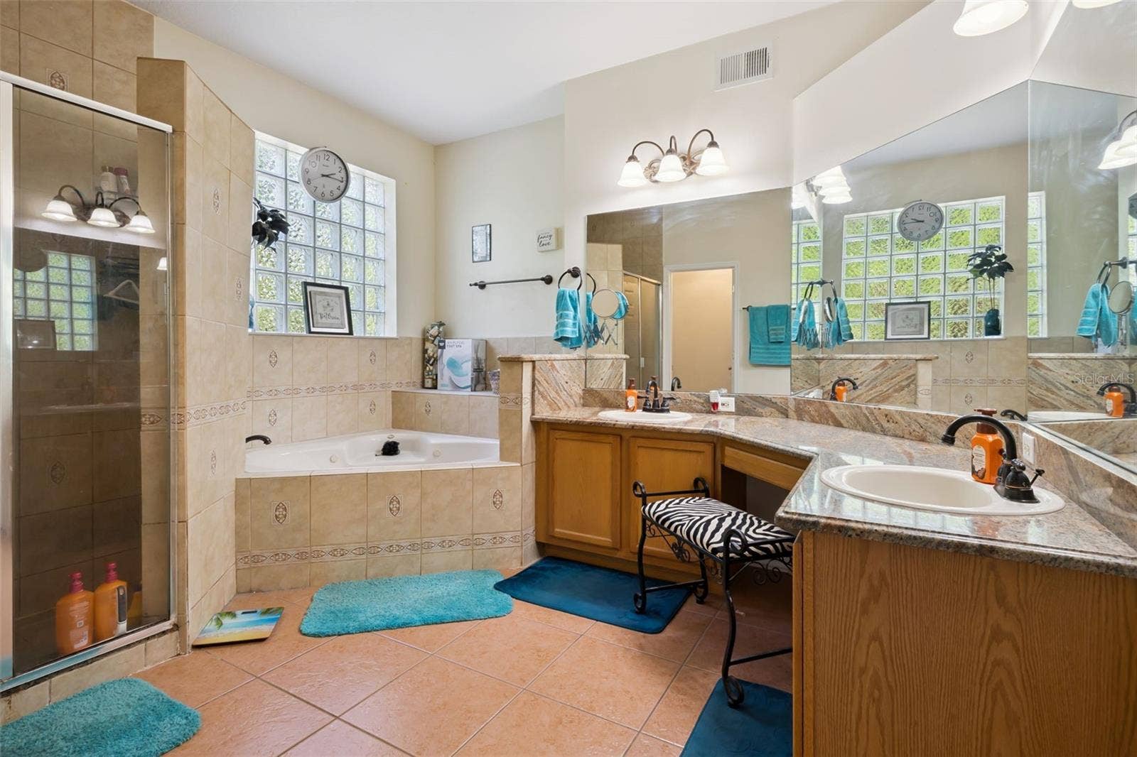 1603 JOHNS COVE LN, Oakland, FL 34787 1603 JOHNS COVE LN, Oakland, FL 34787