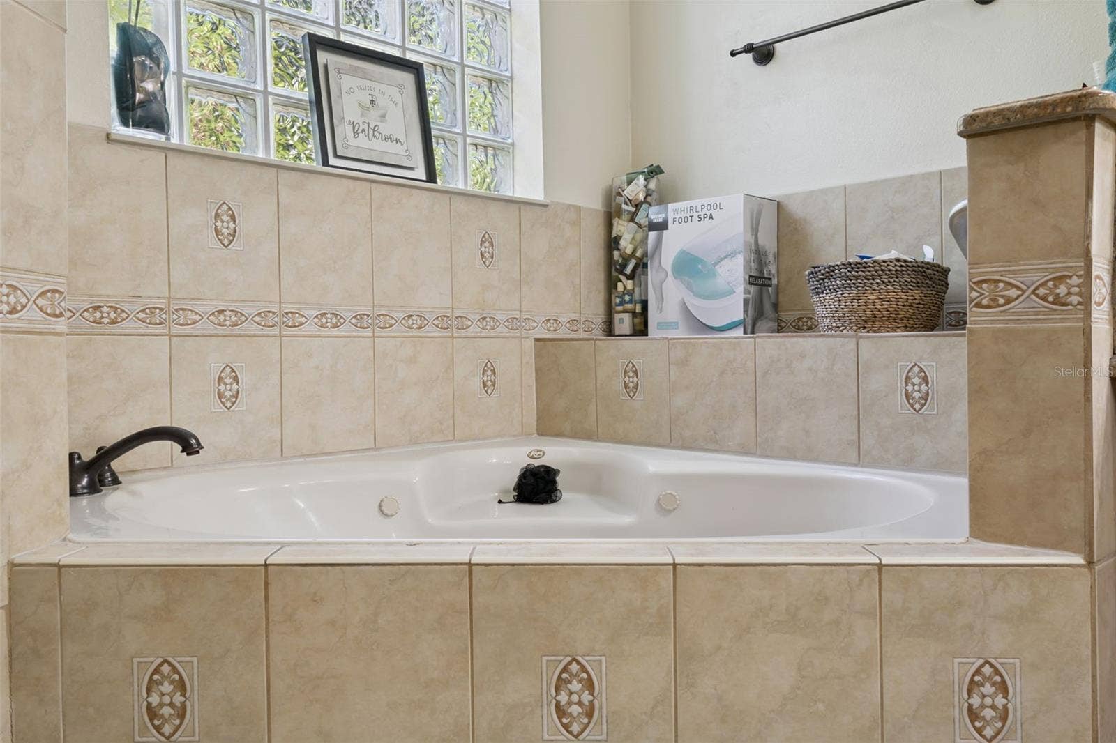 1603 JOHNS COVE LN, Oakland, FL 34787 1603 JOHNS COVE LN, Oakland, FL 34787