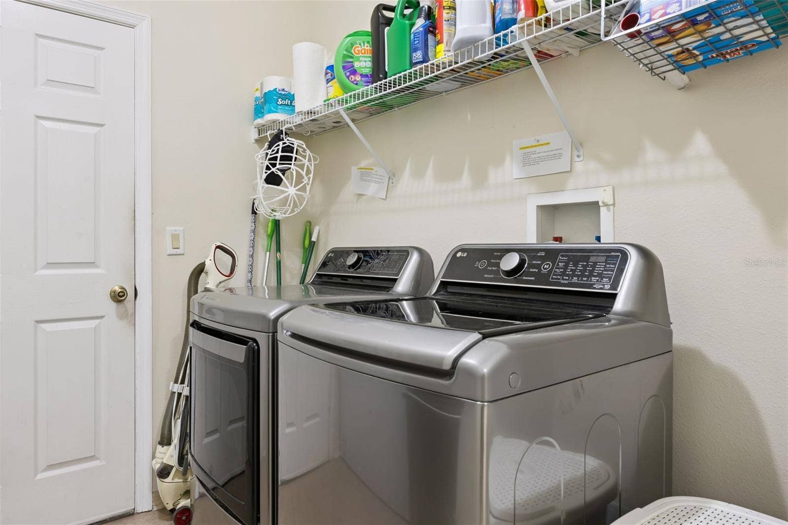 1603 JOHNS COVE LN, Oakland, FL 34787 1603 JOHNS COVE LN, Oakland, FL 34787