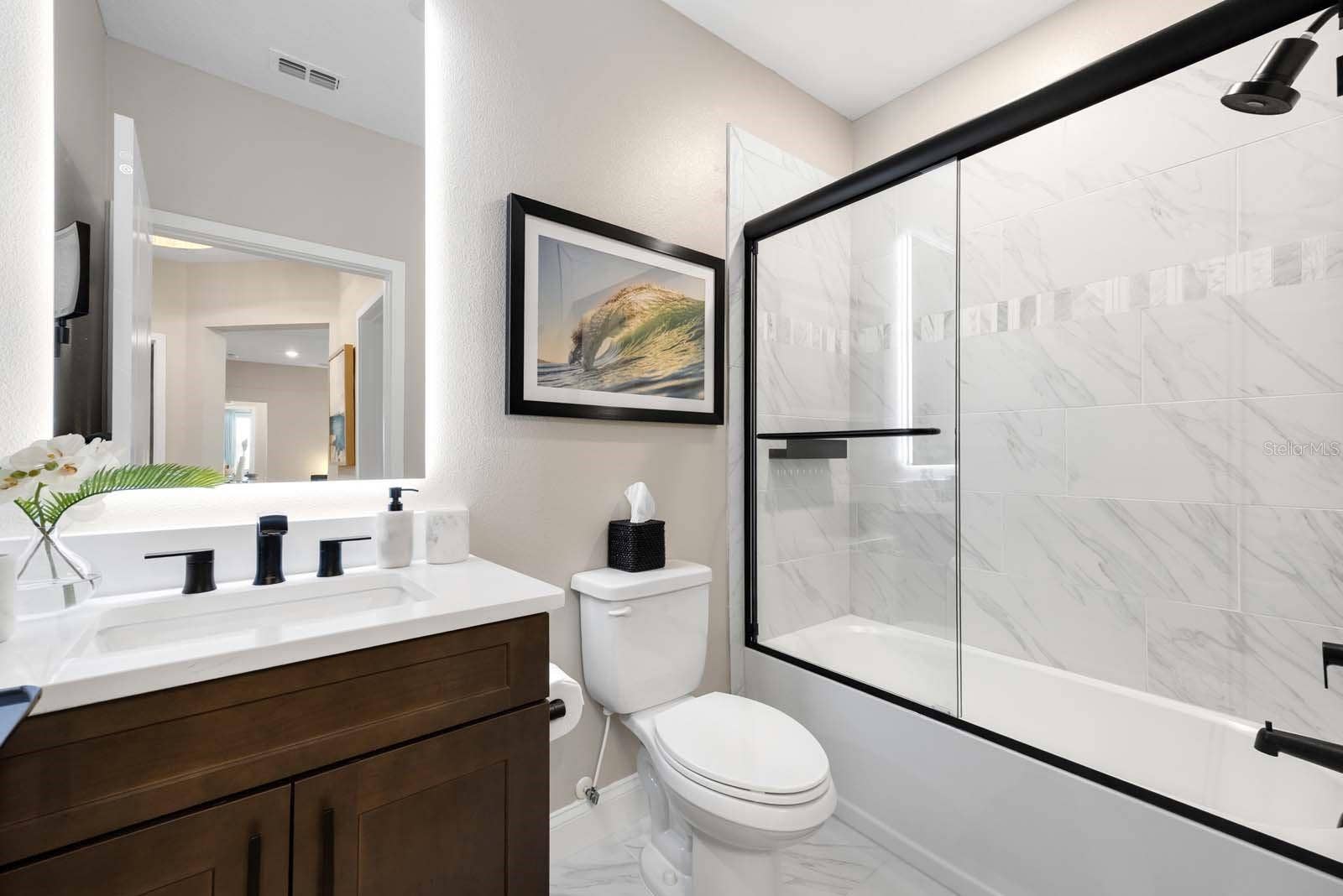 7557 LAUREATE BOULEVARD, #6407, Orlando, FL 32827 Secondary Bathroom