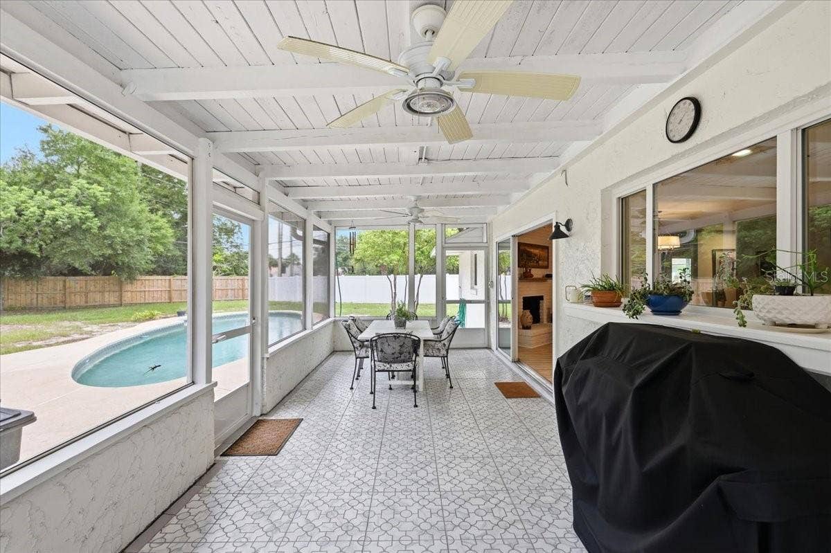8495 CARAWAY COURT, Orlando, FL 32819 8495 CARAWAY COURT, Orlando, FL 32819