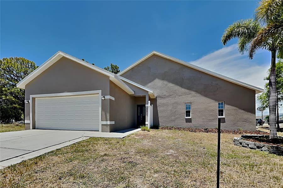 Property photo for Apollo Beach, FL