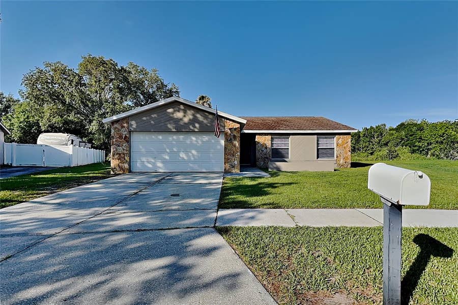 Property photo for Brandon, FL