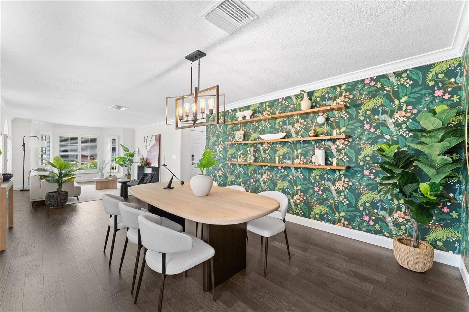 533 W YALE STREET, Orlando, FL 32804 533 W YALE STREET, Orlando, FL 32804