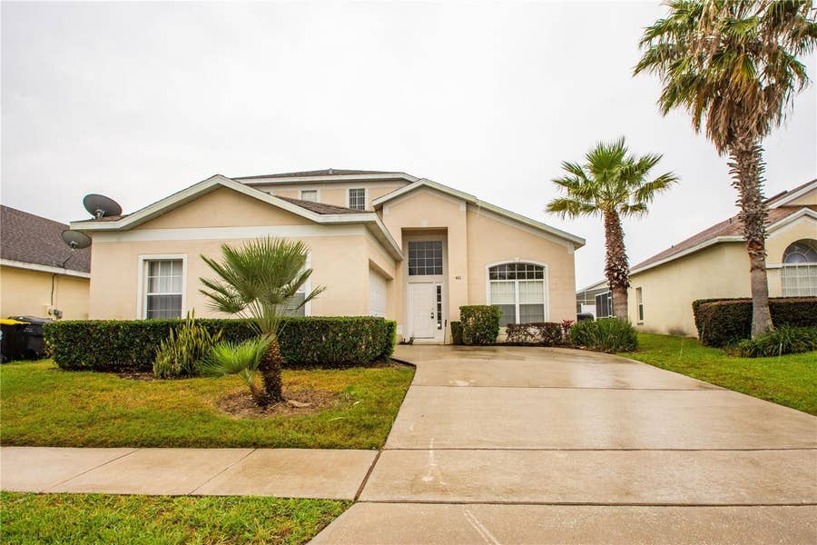 Property photo for 421 LOCKBREEZE DRIVE, Davenport, FL