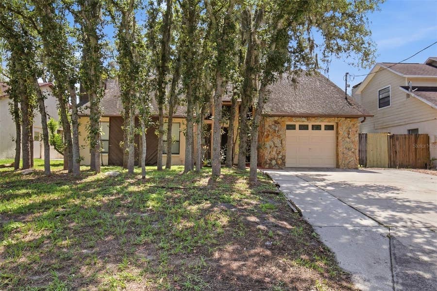 Property photo for 10207 N HYALEAH ROAD, Tampa, FL
