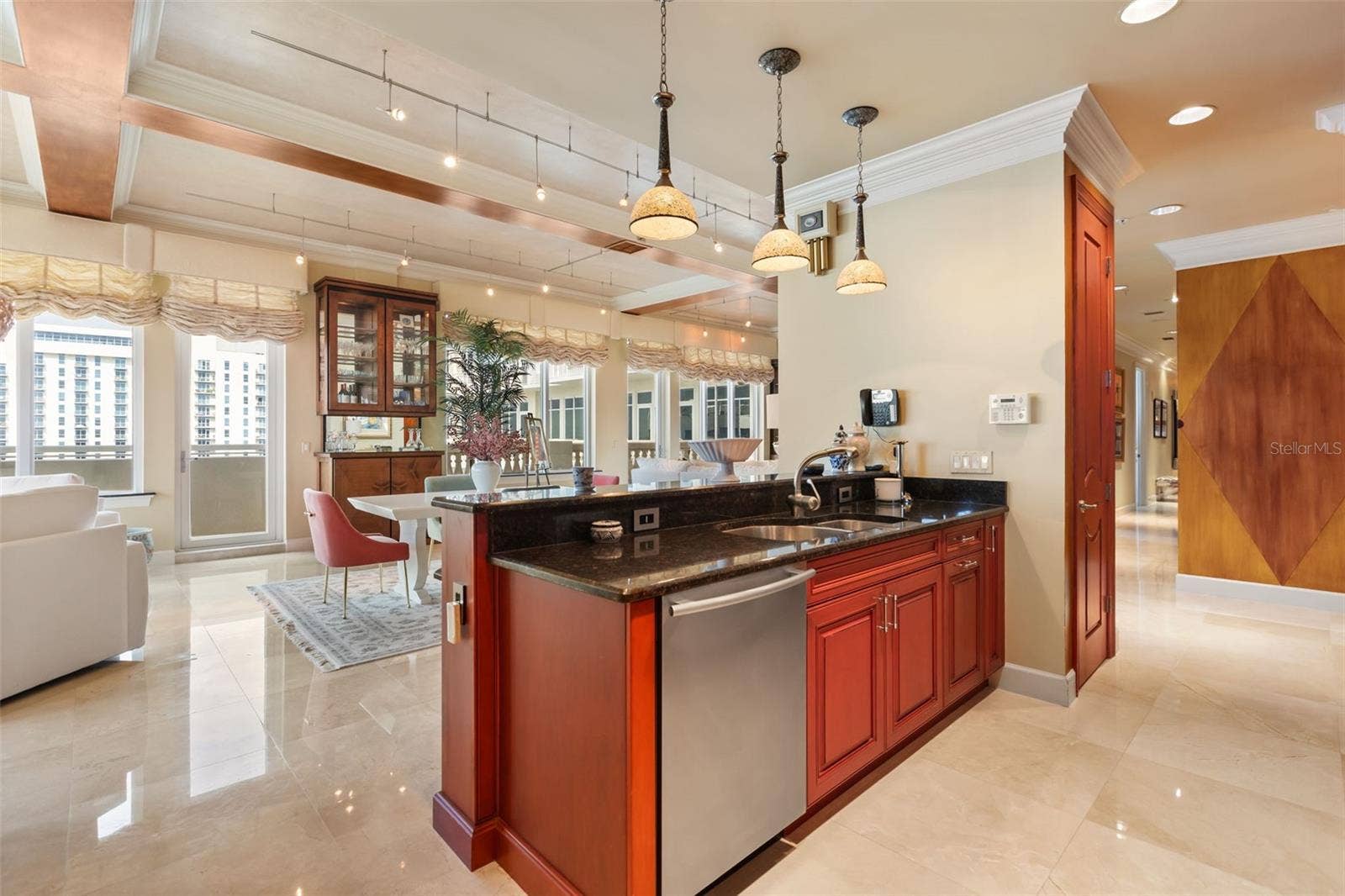 100 S EOLA DRIVE, #119, Orlando, FL 32801 100 S EOLA DRIVE, #119, Orlando, FL 32801