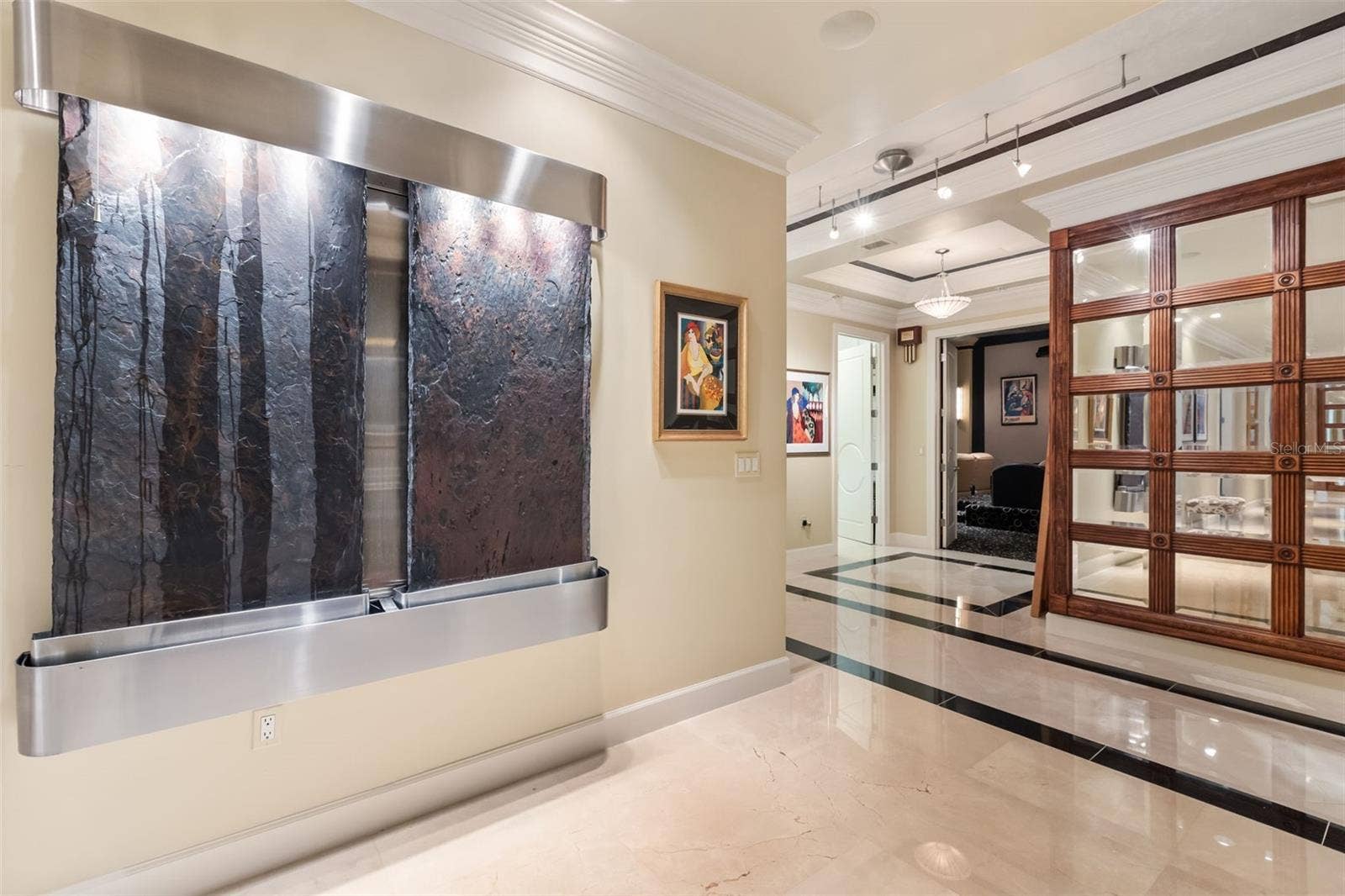 100 S EOLA DRIVE, #119, Orlando, FL 32801 100 S EOLA DRIVE, #119, Orlando, FL 32801