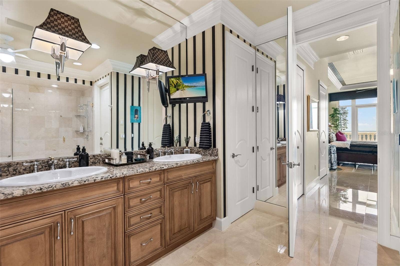 100 S EOLA DRIVE, #119, Orlando, FL 32801 100 S EOLA DRIVE, #119, Orlando, FL 32801