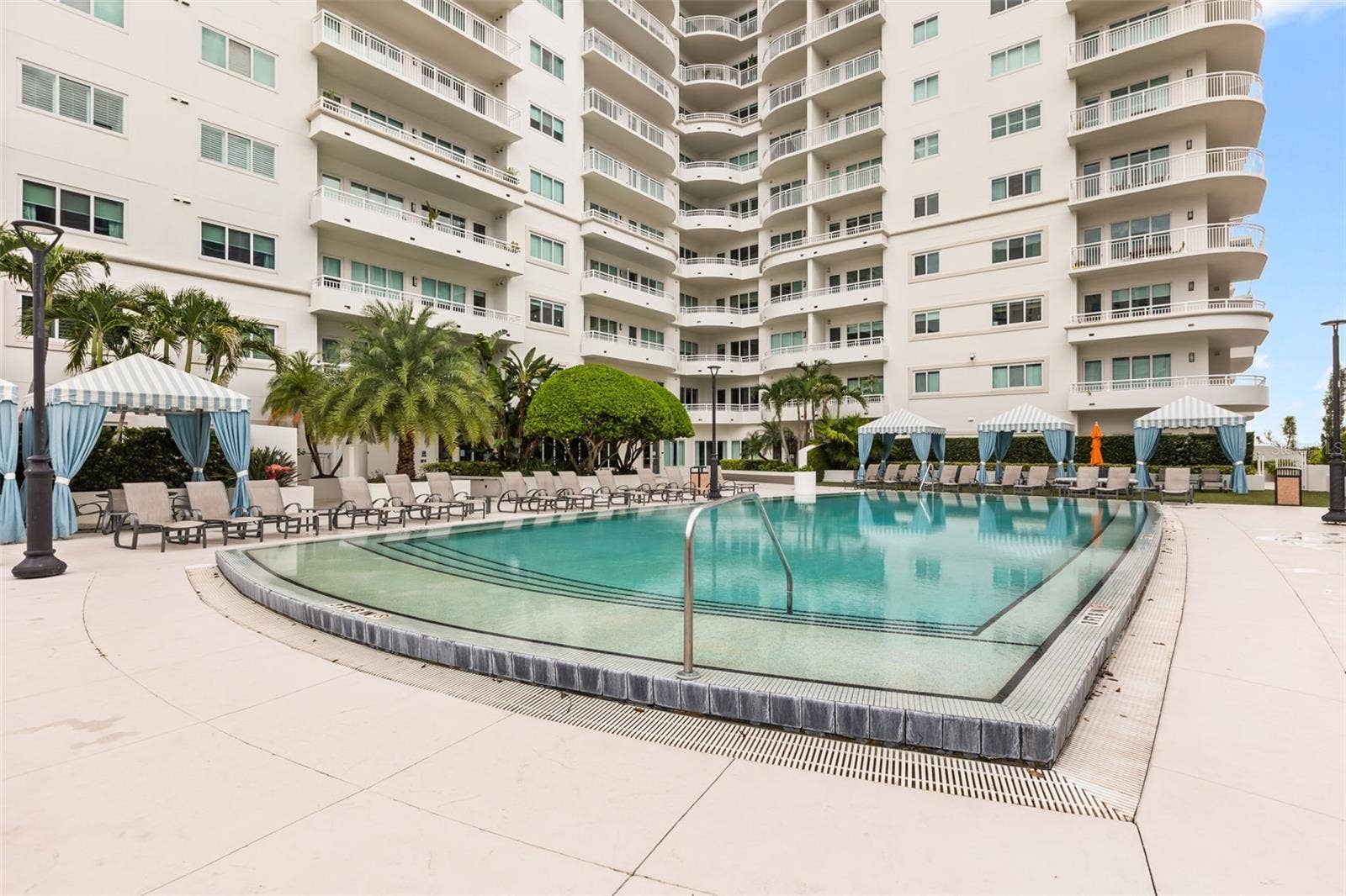 100 S EOLA DRIVE, #119, Orlando, FL 32801 100 S EOLA DRIVE, #119, Orlando, FL 32801
