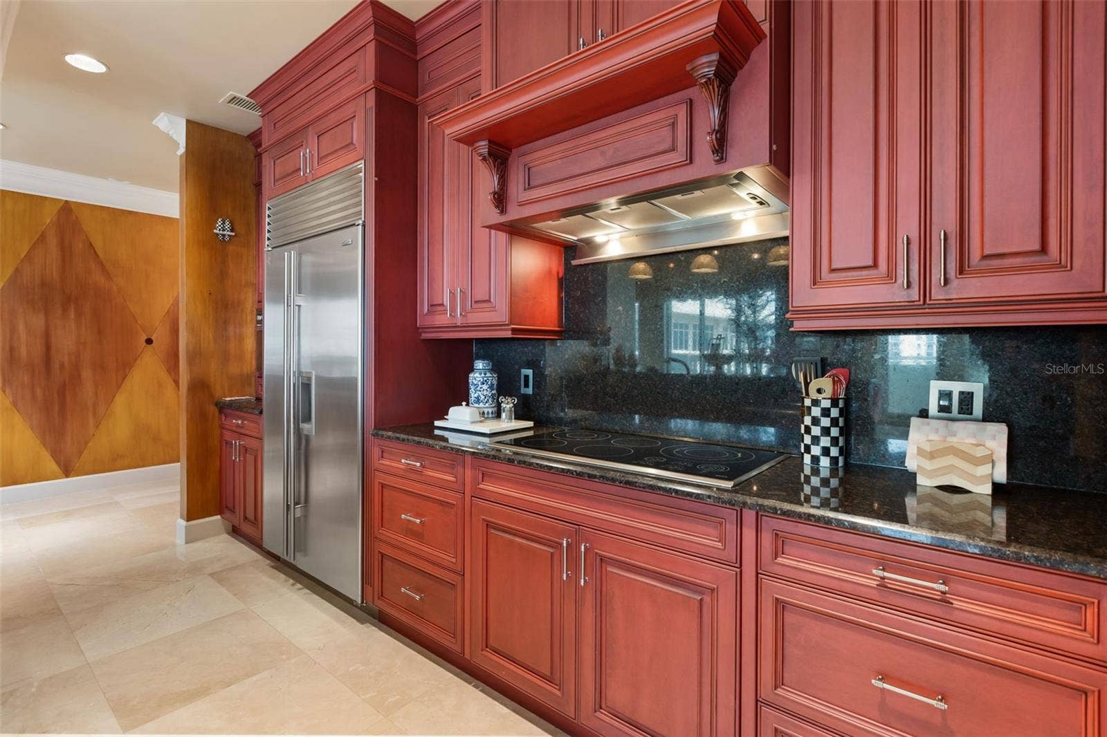 100 S EOLA DRIVE, #119, Orlando, FL 32801 100 S EOLA DRIVE, #119, Orlando, FL 32801