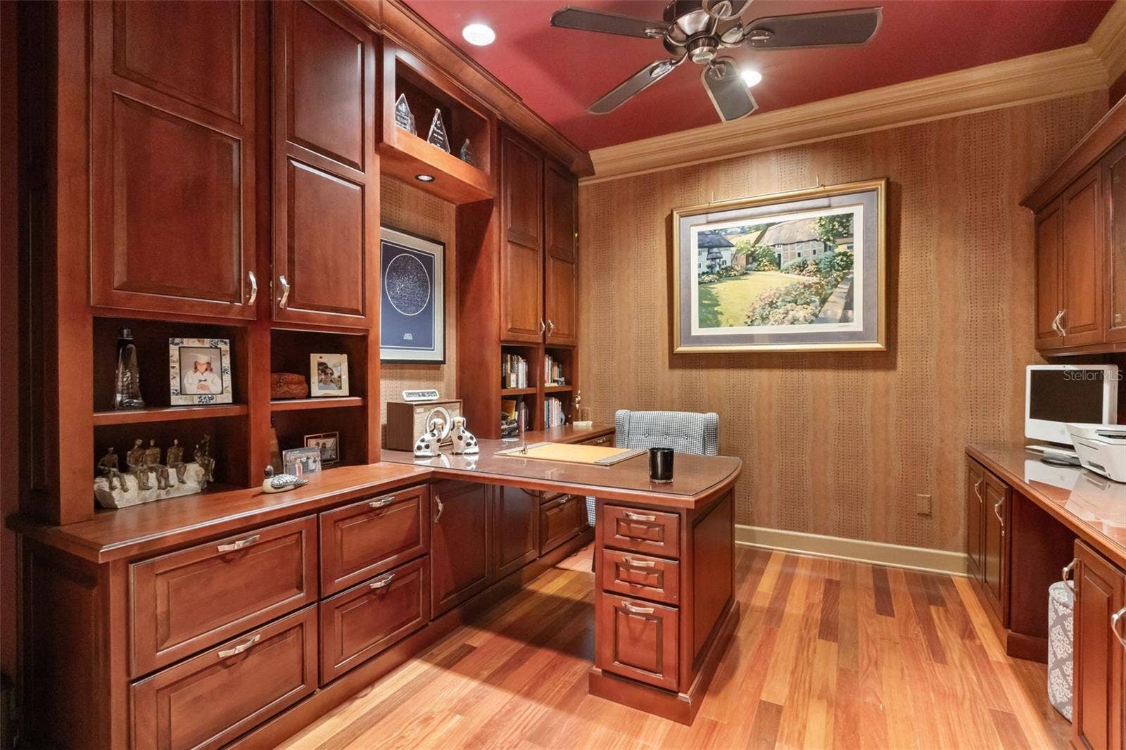 100 S EOLA DRIVE, #119, Orlando, FL 32801 100 S EOLA DRIVE, #119, Orlando, FL 32801