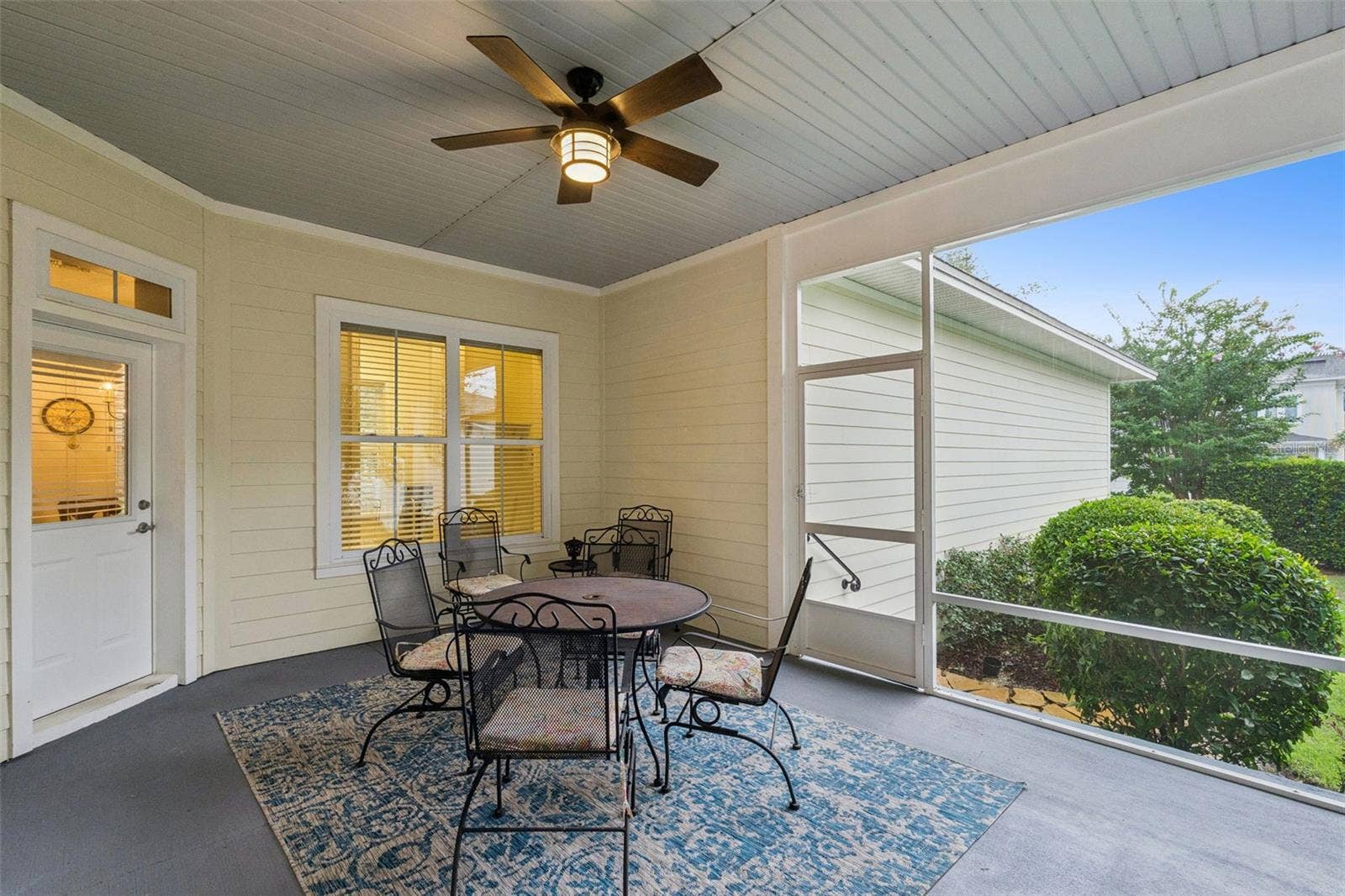 844 OAKLAND PARK BOULEVARD, Winter Garden, FL 34787 Large Screened-In Lanai