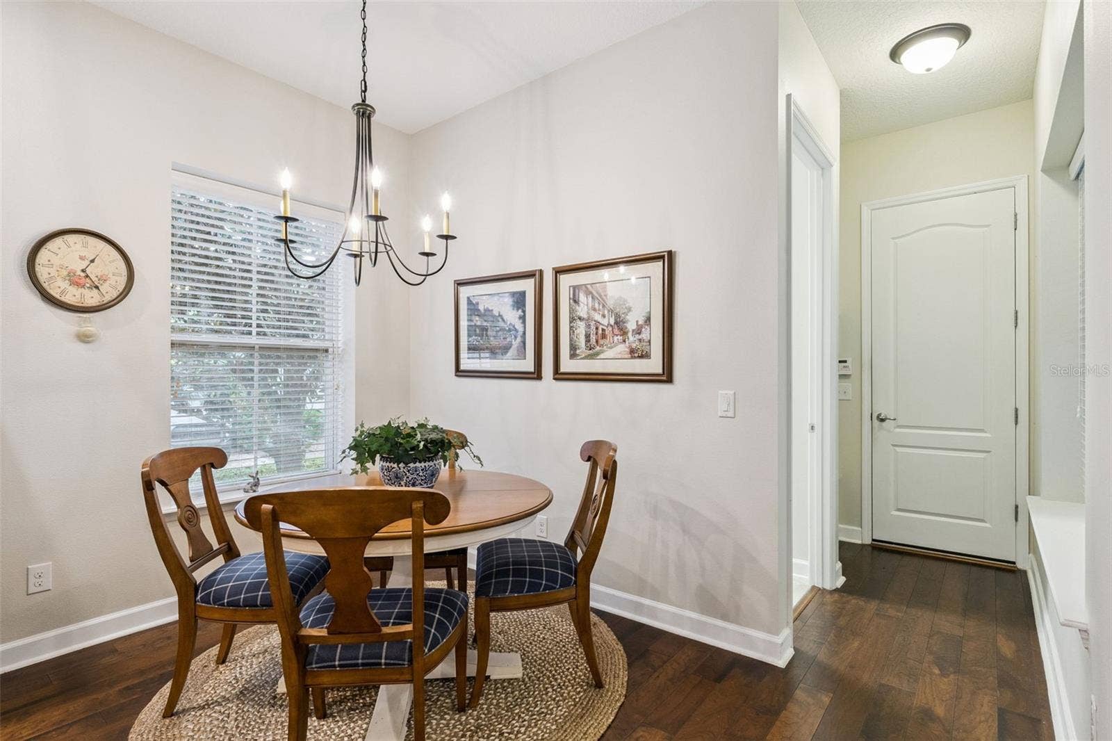844 OAKLAND PARK BOULEVARD, Winter Garden, FL 34787 Eat In Kitchen and Entrance to Garage