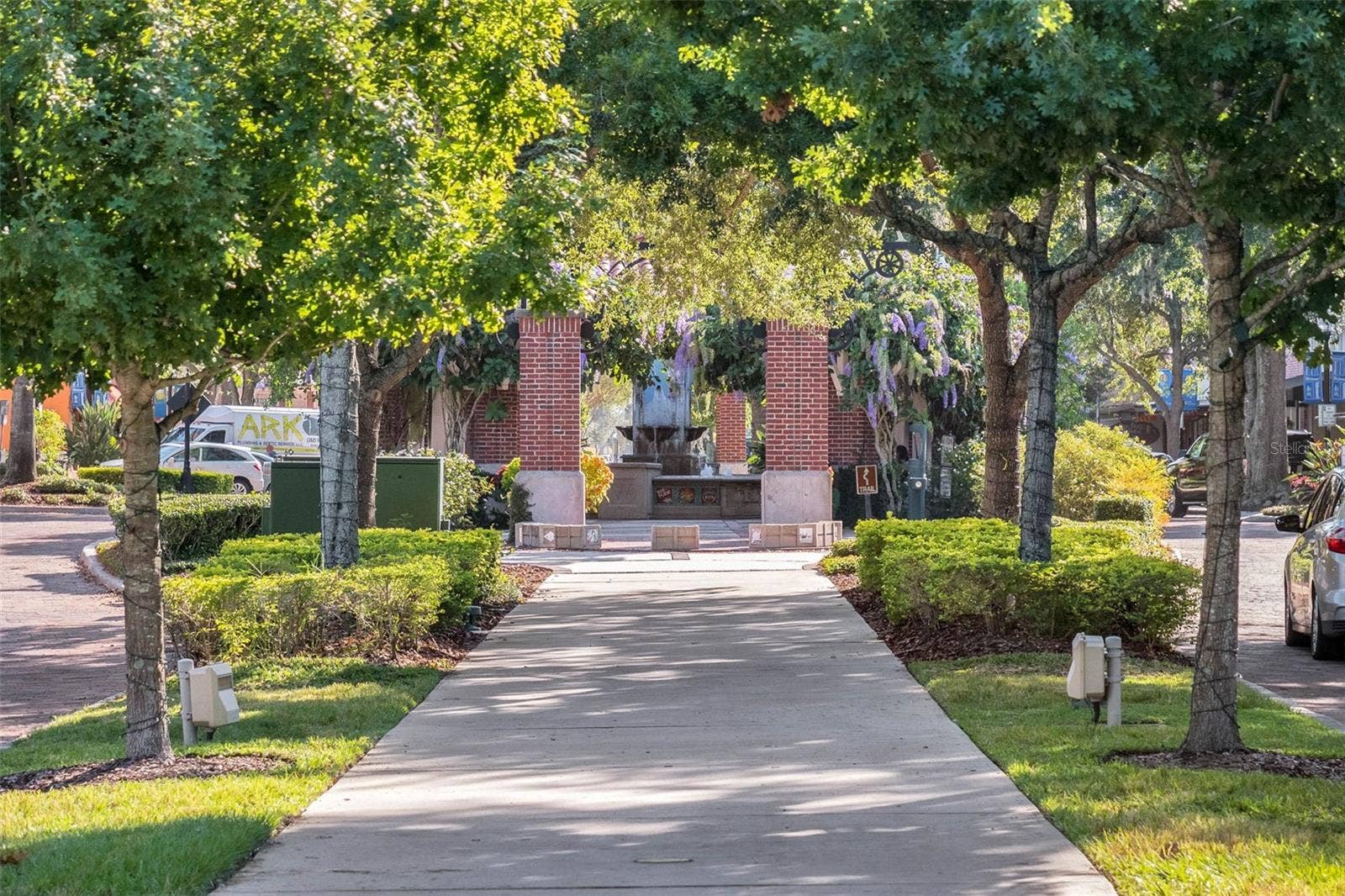 844 OAKLAND PARK BOULEVARD, Winter Garden, FL 34787 Short Golf Cart Drive to Downtown WG