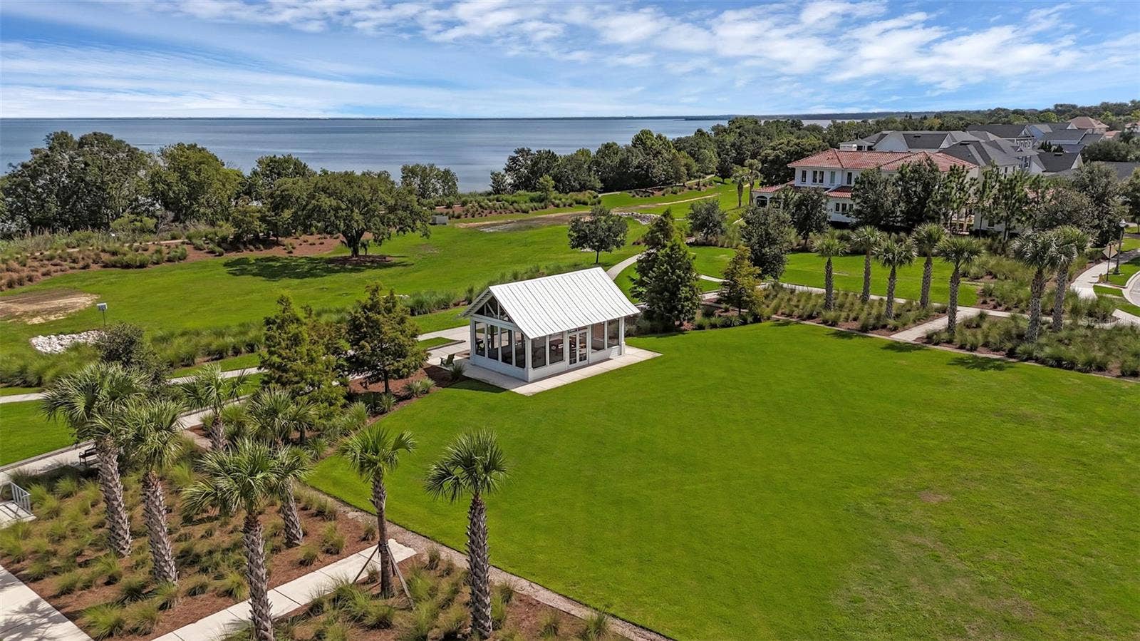 844 OAKLAND PARK BOULEVARD, Winter Garden, FL 34787 Walking Trails along Lake Apopka