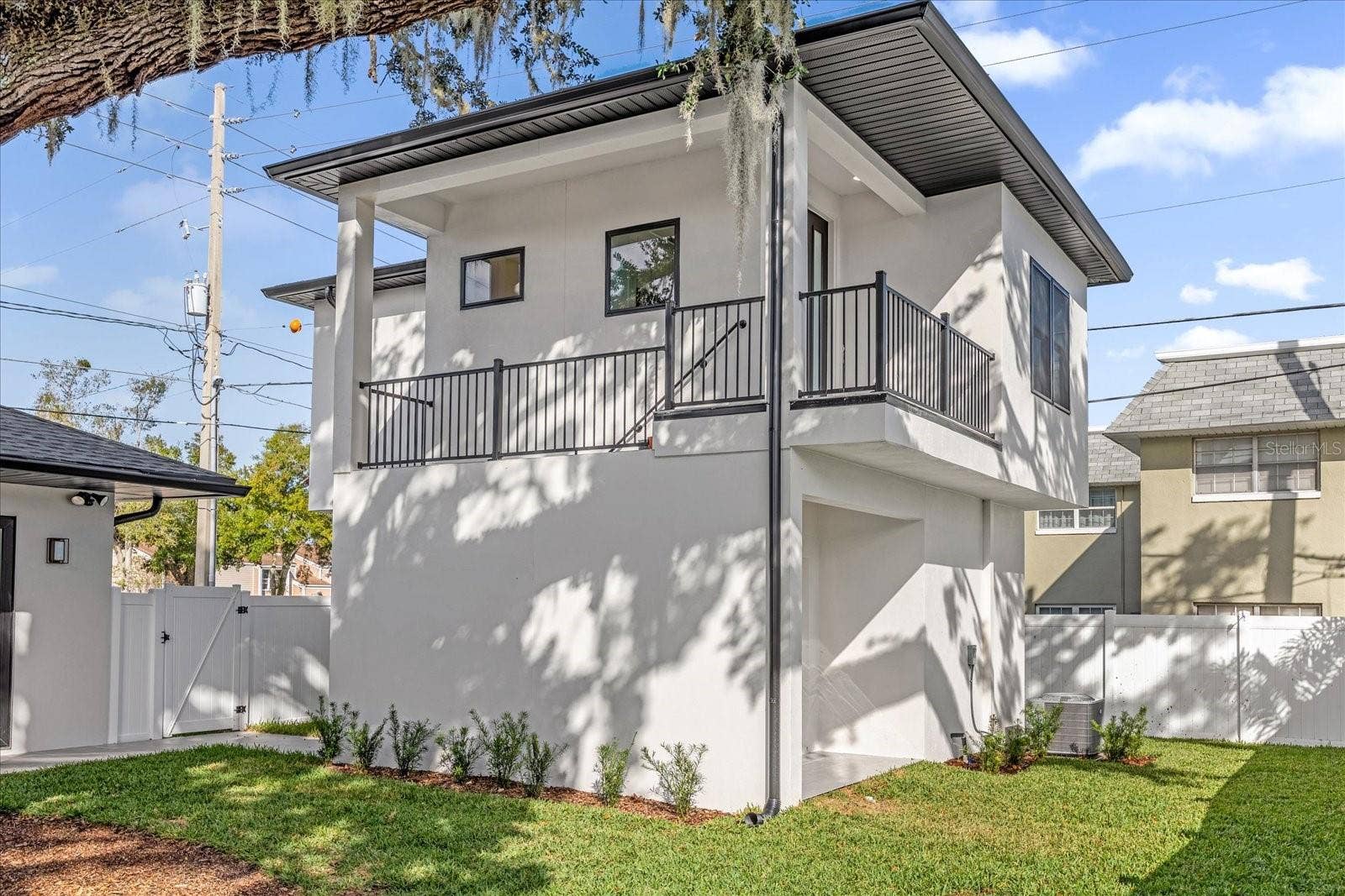 4401 ROCKLEDGE ROAD, Orlando, FL 32807 4401 ROCKLEDGE ROAD, Orlando, FL 32807